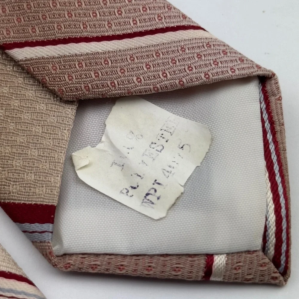 Vintage Gold Burgundy Striped Polyester Necktie Classic Textured Business Tie